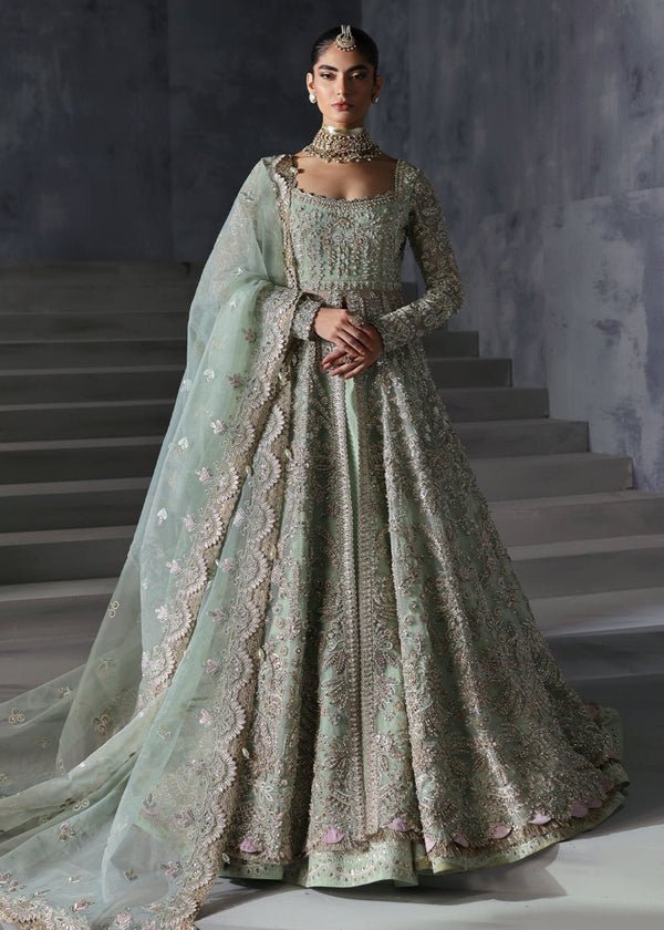 Afrozeh – Mint Green Hand-Embellished Organza 3-Piece Suit